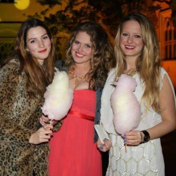 Coral Prom/Evening Dress - Picture 2 of 7